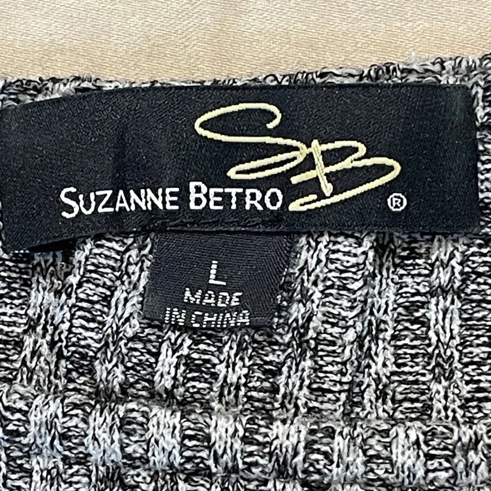 Suzanne Betro Gray Sweater WOMENS SIZE L PULLOVER BELL SLEEVES